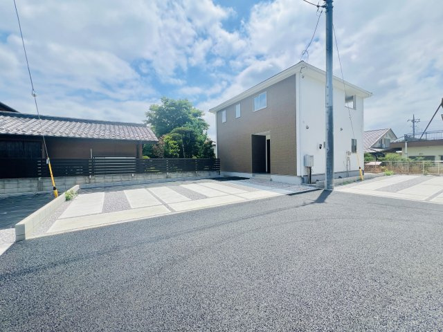 前橋市東善町の外観|駐車スペース3台可◎