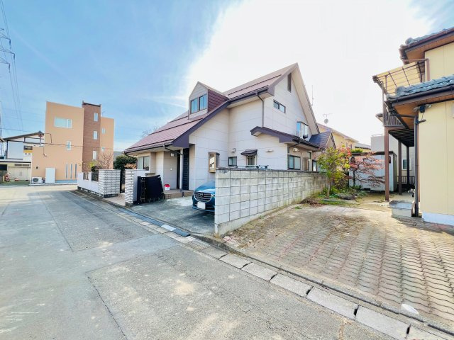 前橋市駒形町の前面道路含む現地写真|暮らしやすい住環境◎