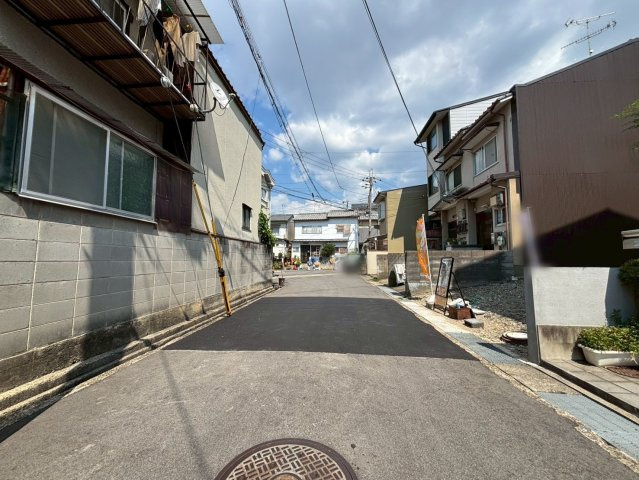 久世上久世町　条件無し土地の前面道路含む現地写真|【前道】