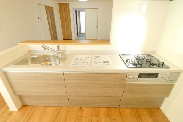 【キッチン】 | 富士見市羽沢1丁目　新築一戸建住宅　全3棟　(ふじみ野店)