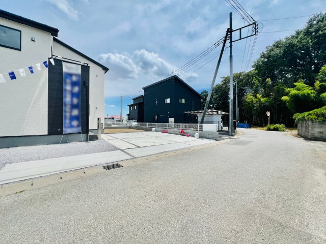太田由良町の前面道路含む現地写真|閑静な住宅街◎車の通りも少ないので駐車もスムーズに楽々！！