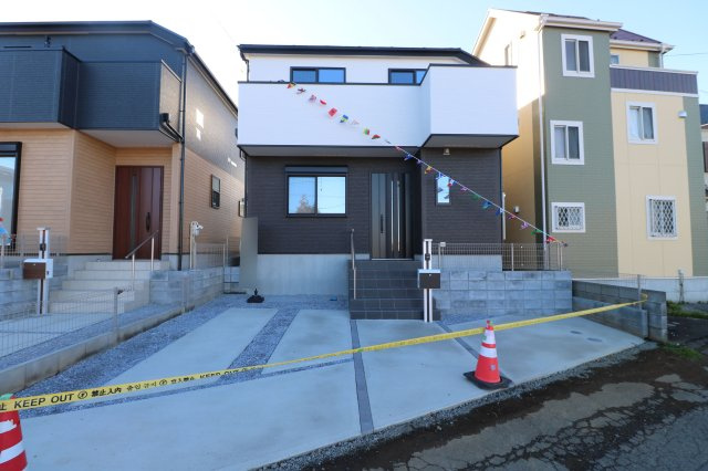 【外観】 | 富士見市羽沢1丁目　新築一戸建住宅　全3棟　(ふじみ野店) | 東武東上線「鶴瀬」駅徒歩17分、全3棟の新築戸建住宅が誕生しました！