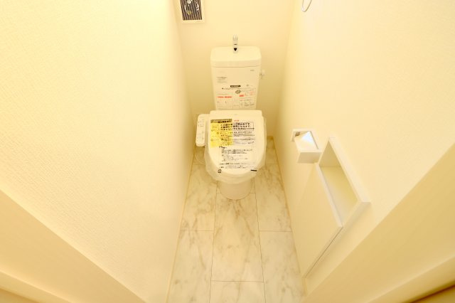 【トイレ】 | 富士見市羽沢1丁目　新築一戸建住宅　全3棟　(ふじみ野店)