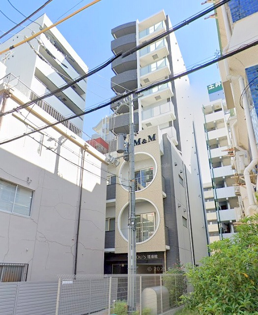 YOU’S8番館の外観