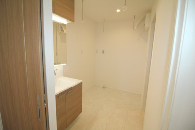 【洗面所】 | 豊中市服部本町二丁目戸建