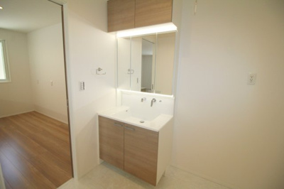 【独立洗面台】 | 豊中市服部本町二丁目戸建