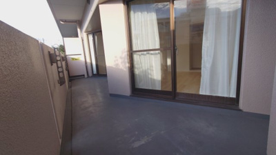 【バルコニー】