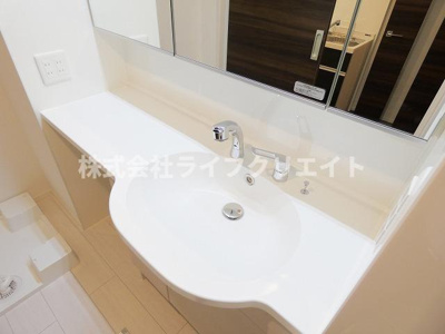 【独立洗面台】 | ルチェ・ソラーレ