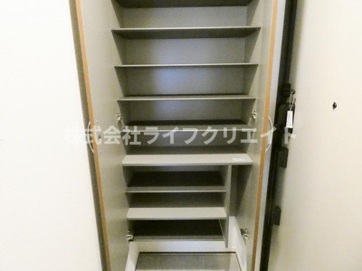 【玄関】 | ルチェ・ソラーレ