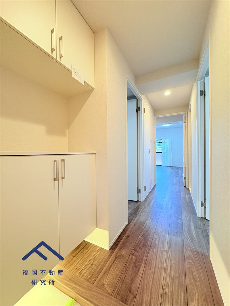 レークサイド野多目の玄関