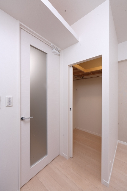 新品家具付きマンション天神34(KaGood福岡)の収納