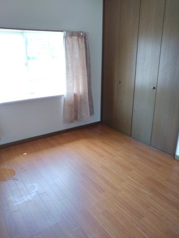 ランブル天 パート2の洋室|西側6畳洋室