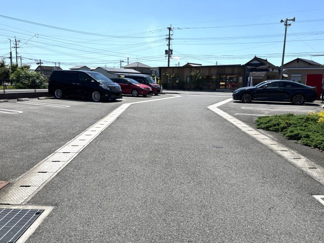 サンミッシェル　Ｂの駐車場