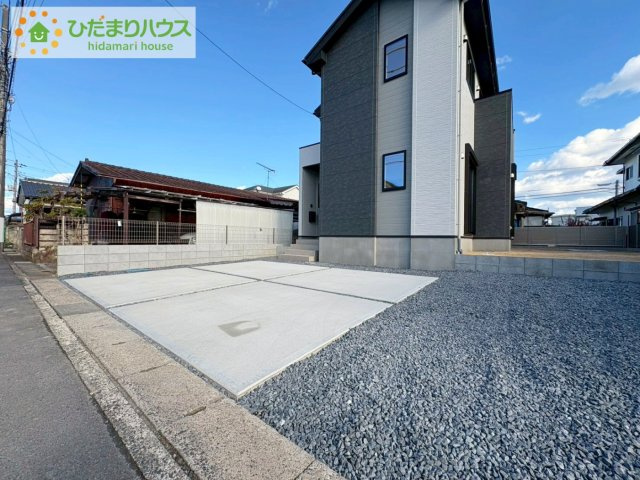 ひたちなか市津田4期　新築戸建の駐車場|マイホームなら駐車場代がかかりません。しかも、自宅の駐車場で洗車ができます！今までコイン洗車に行っていた手間も省けて、節約にもつながります(^^♪