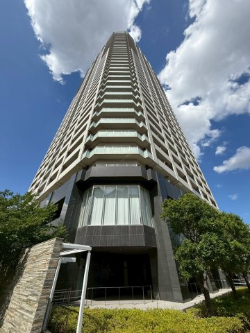 【外観】 | 【外観】地上38階建て、総戸数445戸の超高層タワーマンション！！
