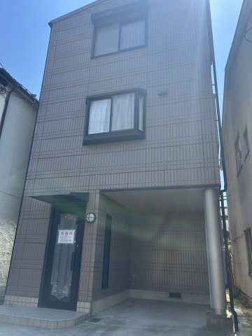 浜寺石津町中　中古建ての外観