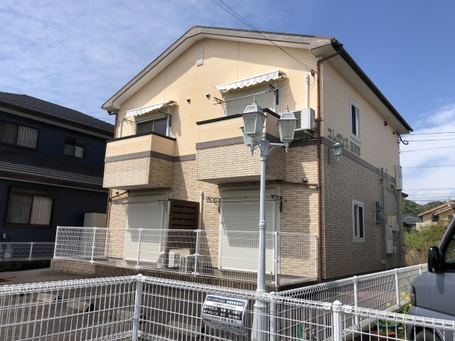 エレガンス日向南の外観