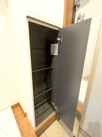 シャルム向ヶ丘の玄関