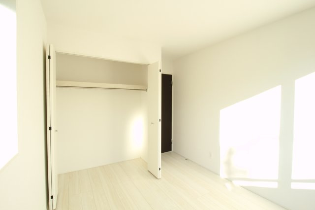介良乙　新築戸建　3号棟（全4区画）【内覧可能】の収納|2Ｆ　南の部屋　5.25帖