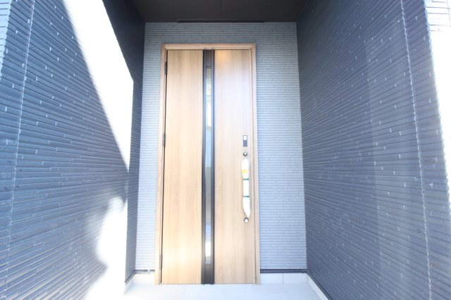 介良乙　新築戸建　3号棟（全4区画）【内覧可能】の玄関