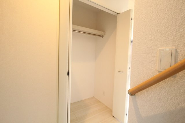 介良乙　新築戸建　3号棟（全4区画）【内覧可能】の収納|1Ｆ　ホール