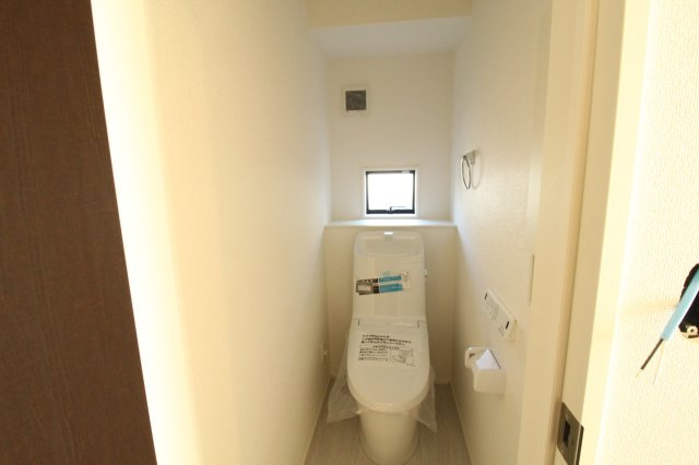 介良乙　新築戸建　3号棟（全4区画）【内覧可能】のトイレ|2Ｆ　