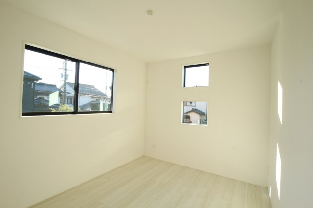 介良乙　新築戸建　3号棟（全4区画）【内覧可能】の洋室|2Ｆ　西の部屋　6.0帖