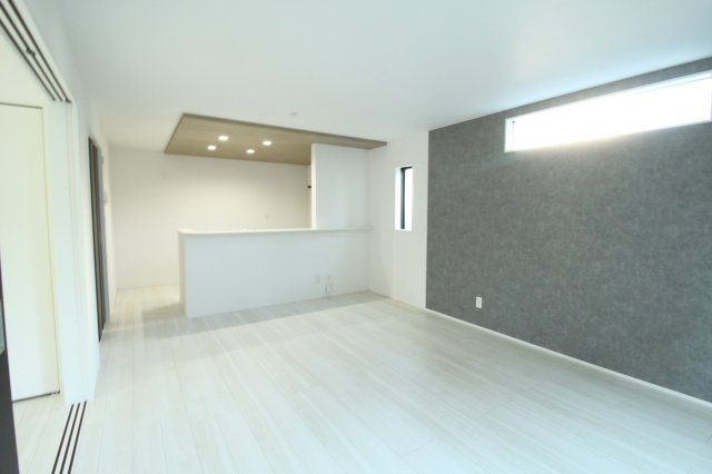 介良乙　新築戸建　3号棟（全4区画）【内覧可能】の居間・リビング|ＬＤＫ　16.0帖