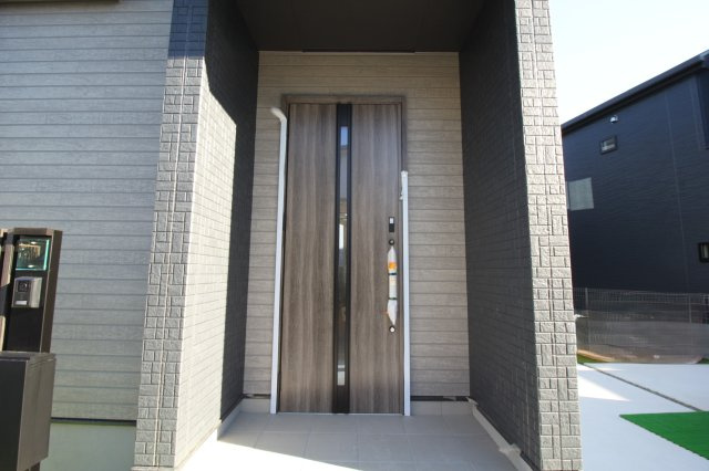 介良乙　新築戸建　2号棟（全4区画）【内覧可能】の玄関