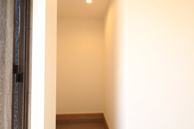 介良乙　新築戸建　2号棟（全4区画）【内覧可能】の収納|シューズインクローク
