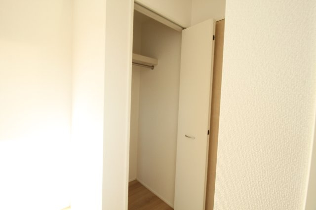 介良乙　新築戸建　2号棟（全4区画）【内覧可能】の洋室|2Ｆ　西の部屋　5.75帖