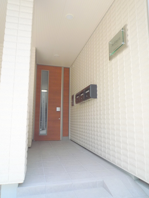 Ｓ-Ｆｏｒｔ　エスフォートのエントランス|★安心のオートロック★