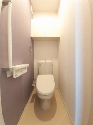 【トイレ】 | カーサ・ルピナス | 落ち着いた色調のトイレです