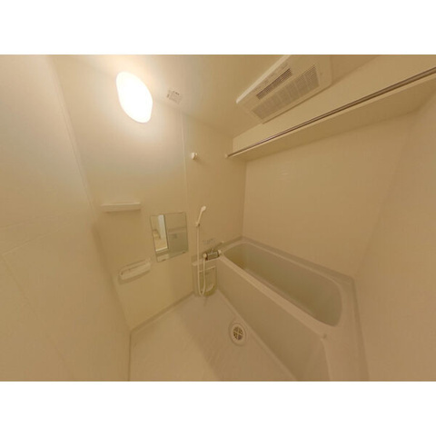 フォーエス新町の浴室