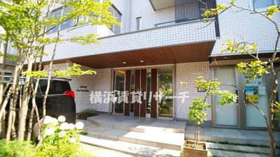 【エントランス】 | ラシーネＯＮＥ　ＰＡＲＫ　ＰＬＡＣＥ