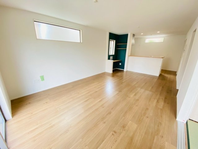 よかタウン／南区出仲間7丁目3期／1号棟 メインの洋室はバルコニー