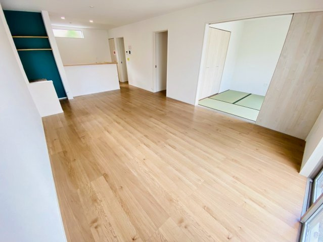 よかタウン／南区出仲間７丁目３期／１号棟の居間・リビング