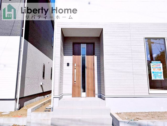 結城市結城第45　新築戸建　3号棟の玄関