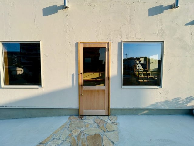 小坂本町今井様貸店舗の外観