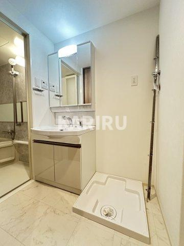 VITA荒本の洗面所