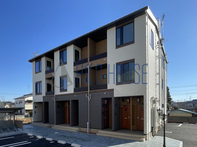 グラン・シャトー武蔵嵐山Ｂの外観