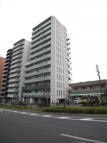 パークリュクス西新宿の外観