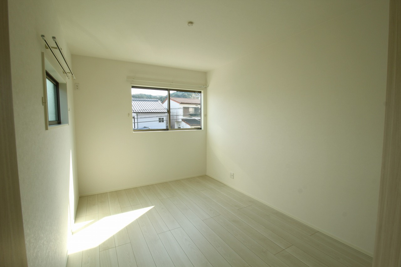 いの町枝川　新築戸建　⑪（全2区画）【内覧可能】の寝室|2Ｆ　南の部屋　7.7帖