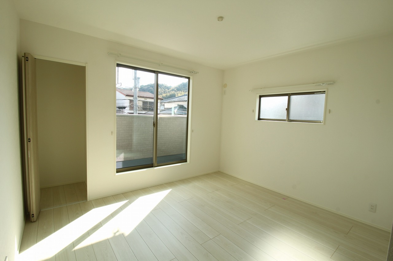 いの町枝川　新築戸建　⑪（全2区画）【内覧可能】のバルコニー|2Ｆ　南の部屋　7.7帖