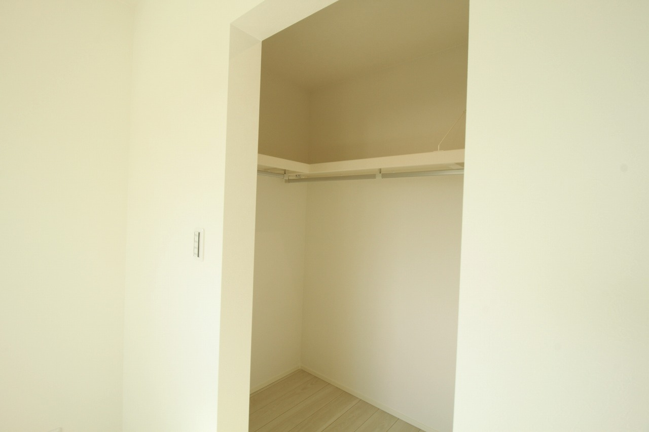 いの町枝川　新築戸建　⑪（全2区画）【内覧可能】の収納|2Ｆ　南の部屋　7.7帖