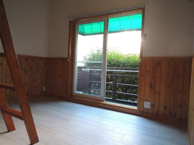 コートビレッジ桜ヶ丘PartⅡレジデンスの洋室|【コートビレッジ桜ヶ丘PartIIレジデンス】