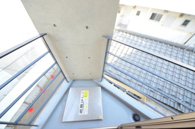 【バルコニー】 | ヴェリテ東松原