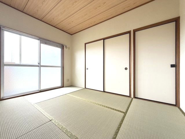 第２祥栄ビルの和室|きれいな6.0帖の和室