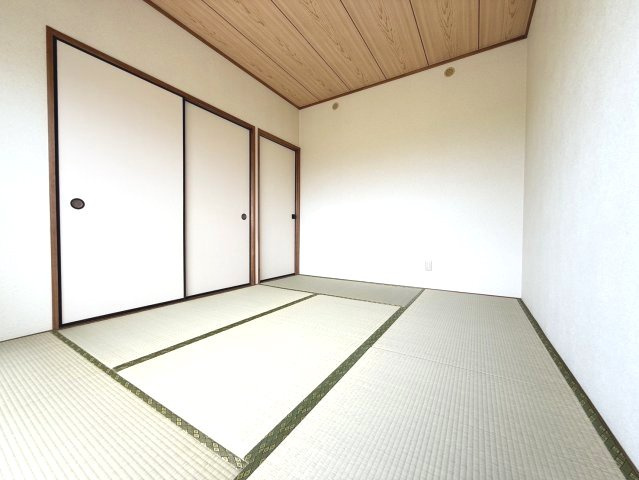 第２祥栄ビルの和室|きれいな6.0帖の和室