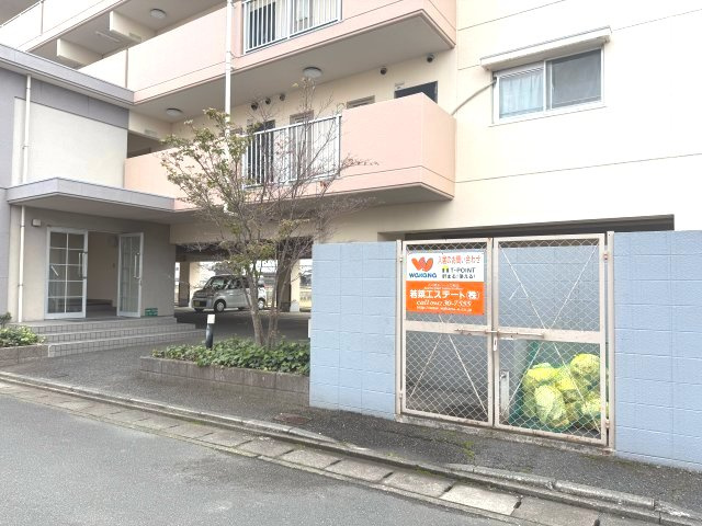 第２祥栄ビルのその他共用部分|敷地内にゴミ捨て場あります。